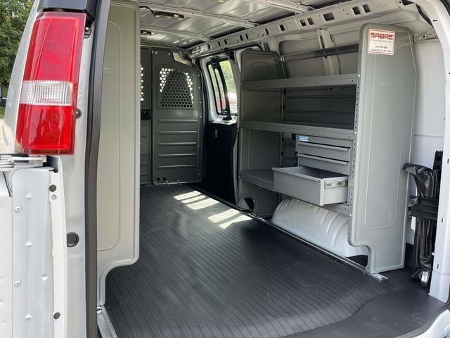 2025 Chevrolet Express Cargo Work Van - Photo 14