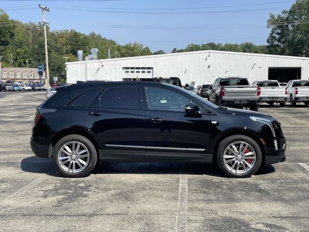 Used 2026 CADILLAC XT5 Sport SUV