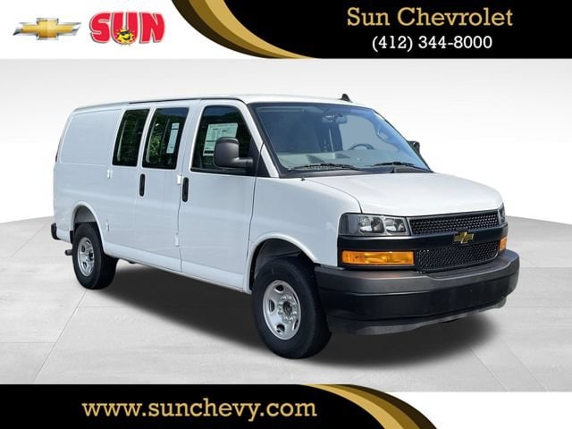 2025 Chevrolet Express Cargo