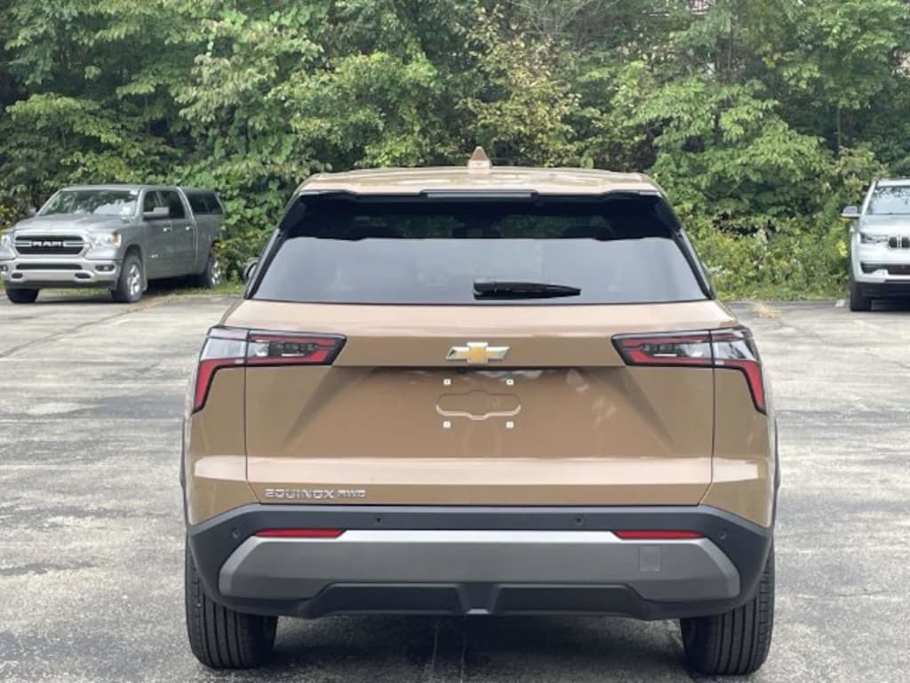 New 2027 Chevrolet Equinox LT SUV