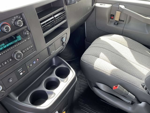 2025 Chevrolet Express Cargo Work Van - Photo 21