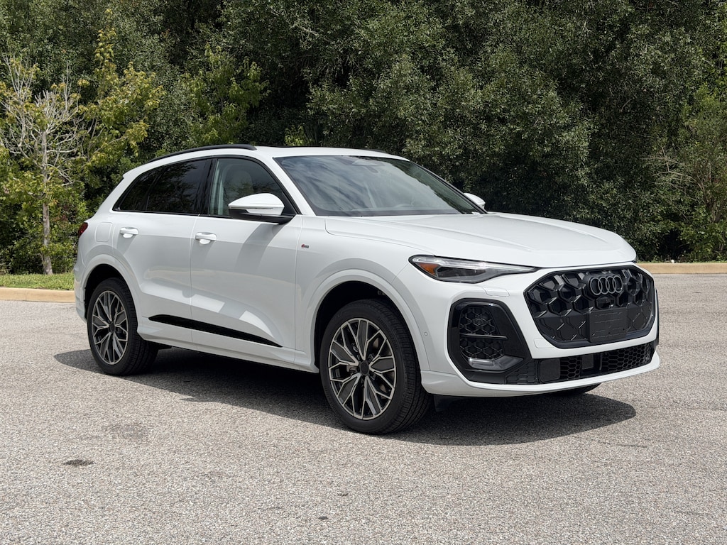 New 2026 Audi Q5 2.0T Premium Plus SUV