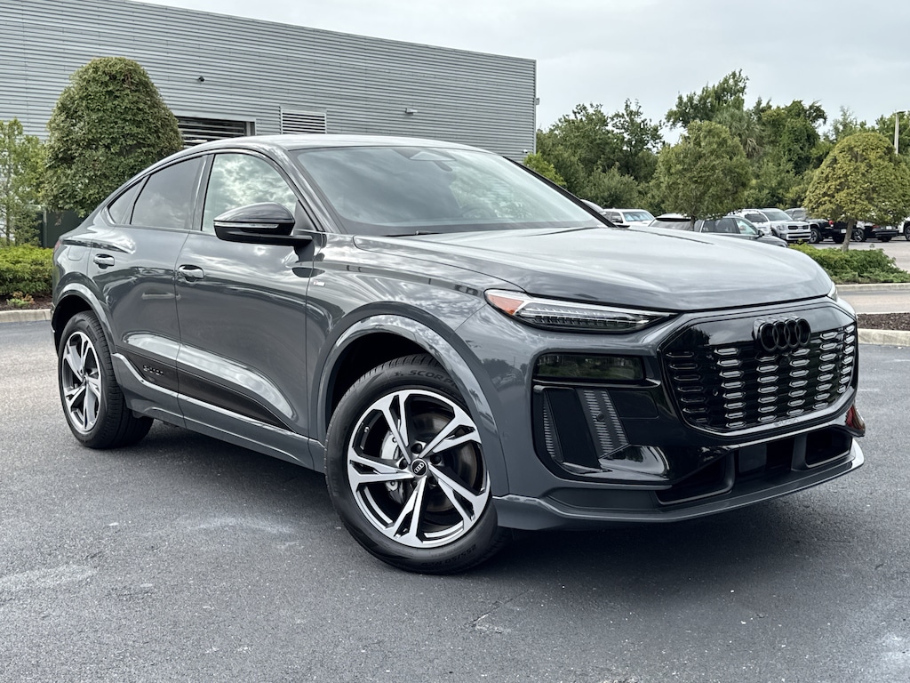 New 2027 Audi Q6 e-tron Premium SUV