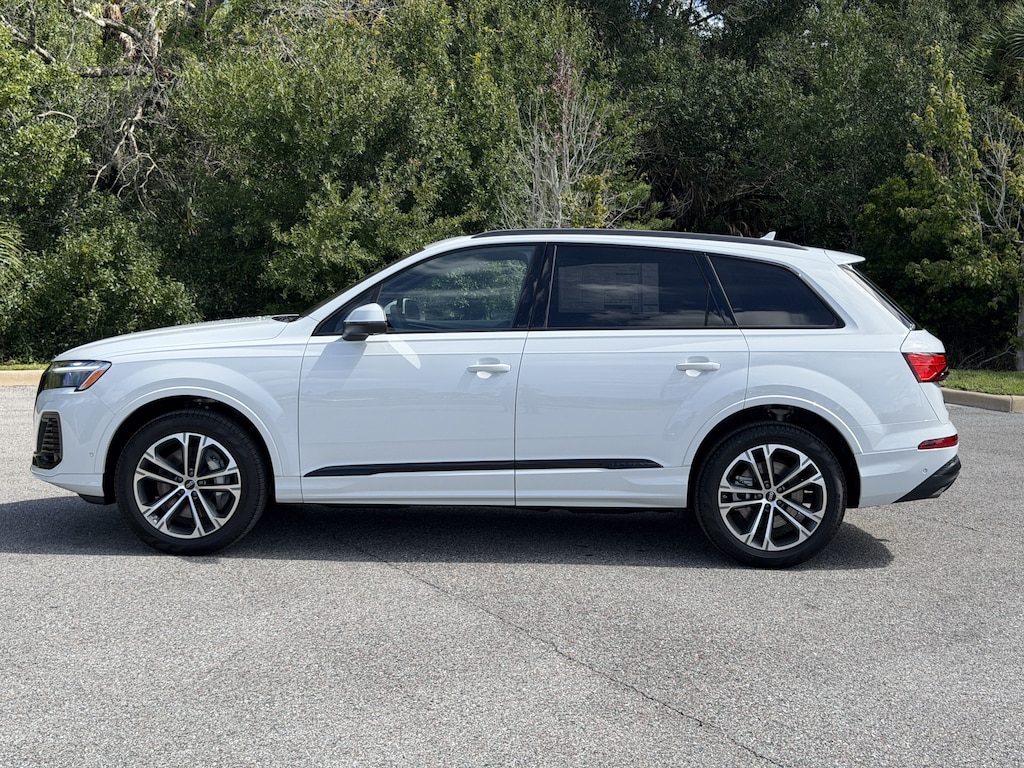 New 2026 Audi Q7 45 Premium Plus SUV