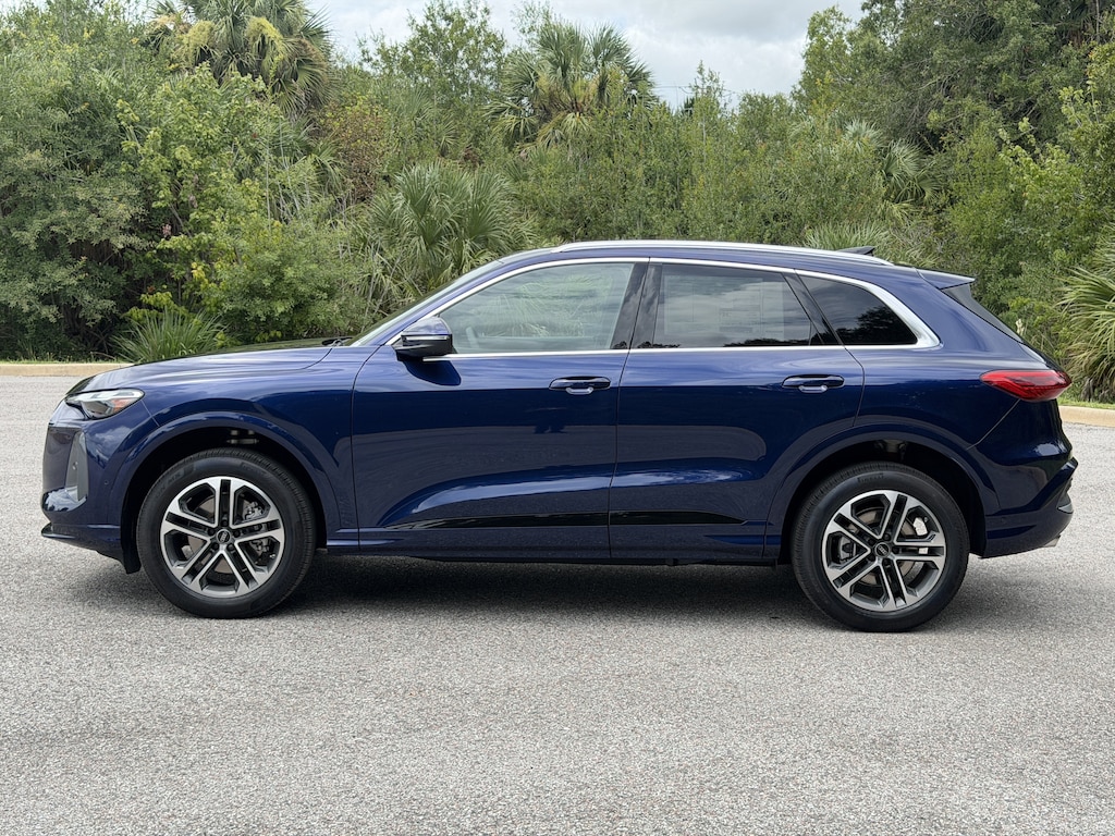New 2026 Audi Q5 2.0T Premium SUV