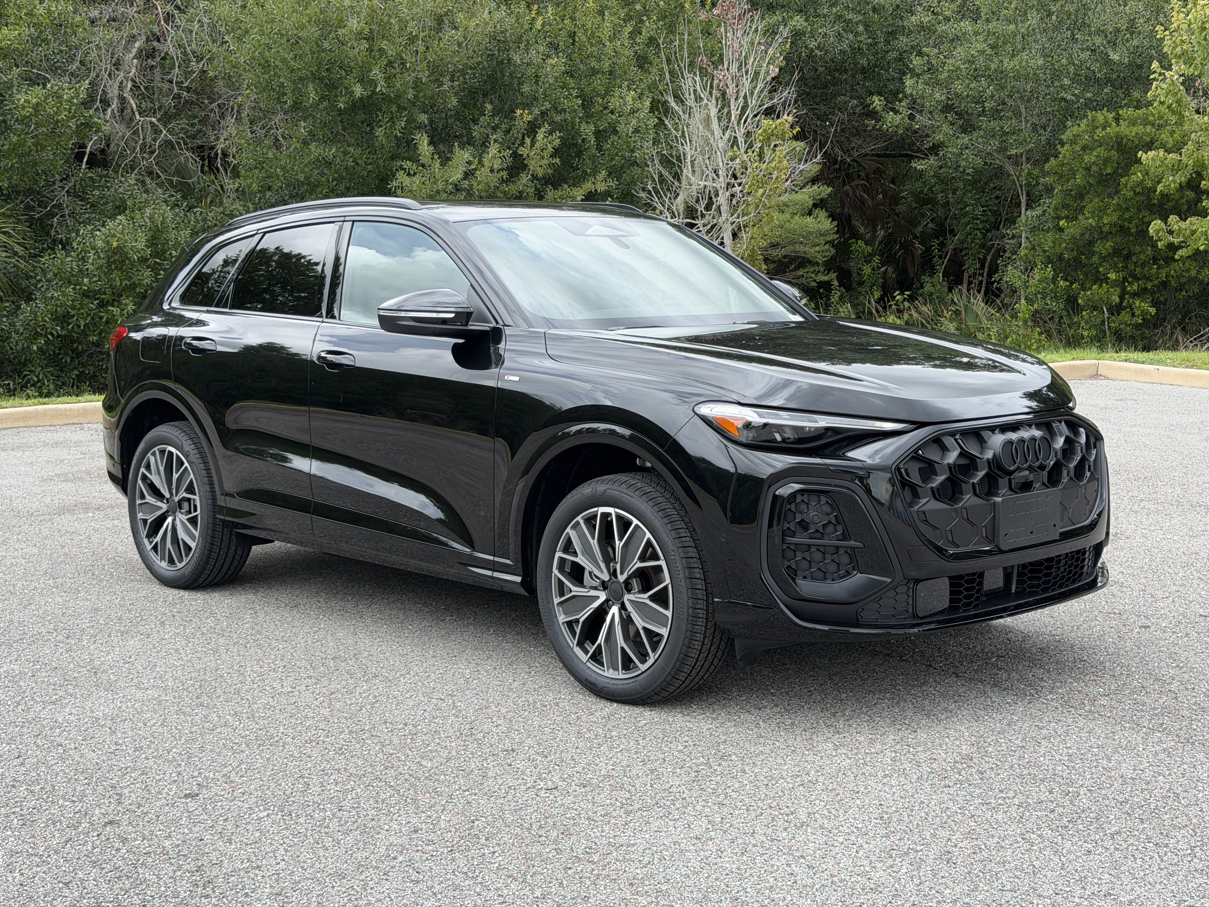 New 2026 Audi Q5 2.0T Premium Plus SUV