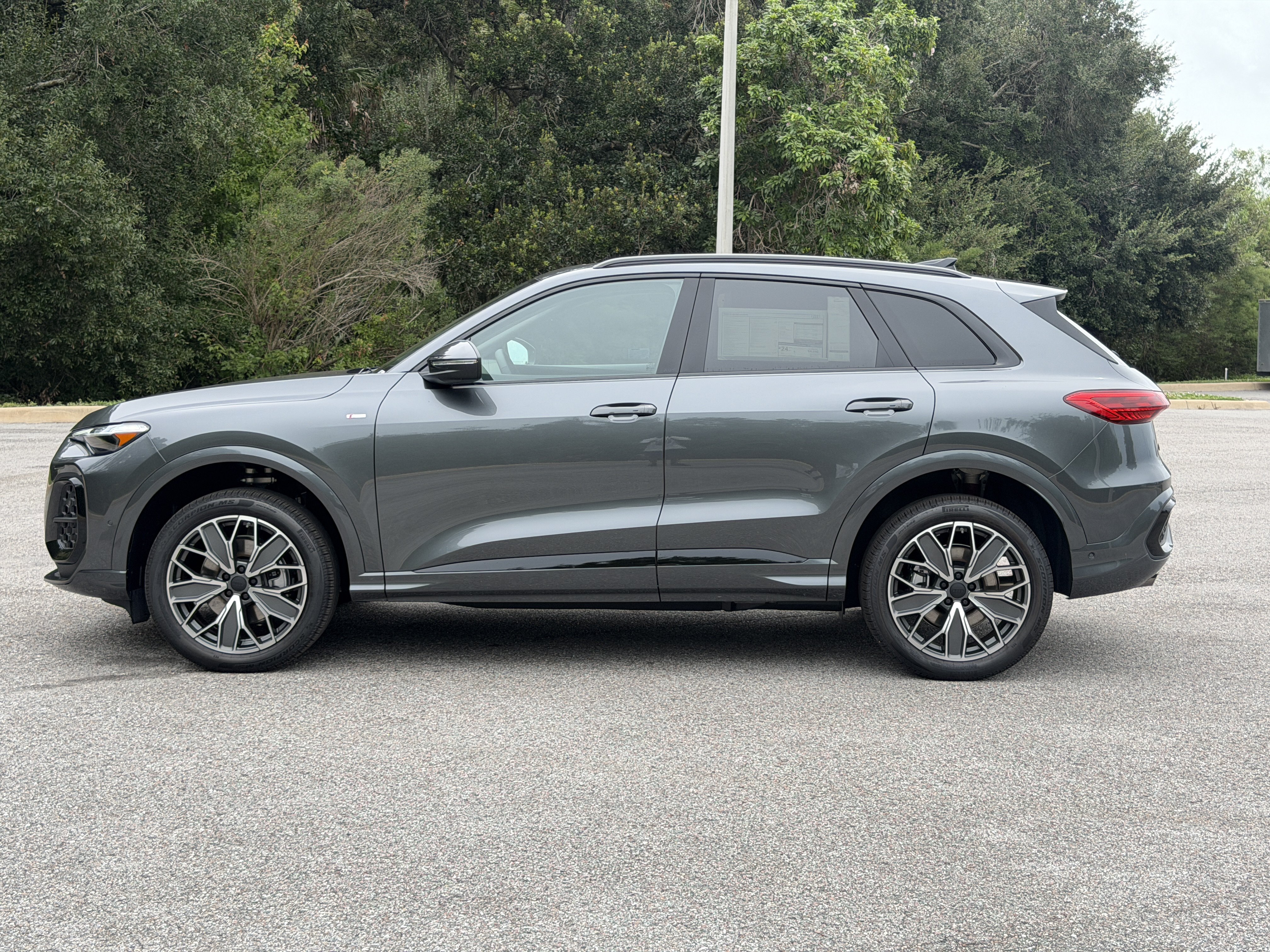 New 2026 Audi Q5 2.0T Premium Plus SUV