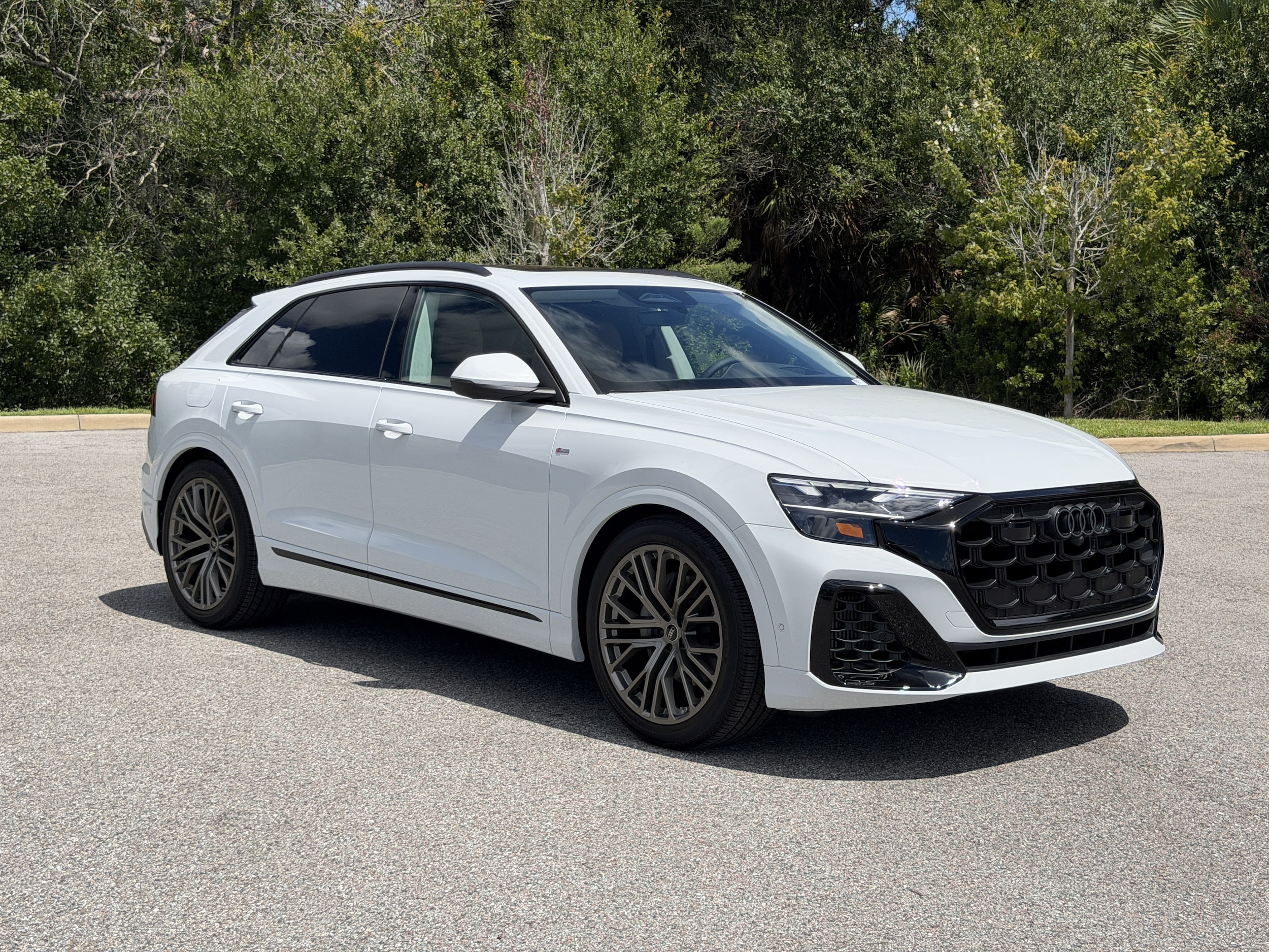 2027 Audi Q8