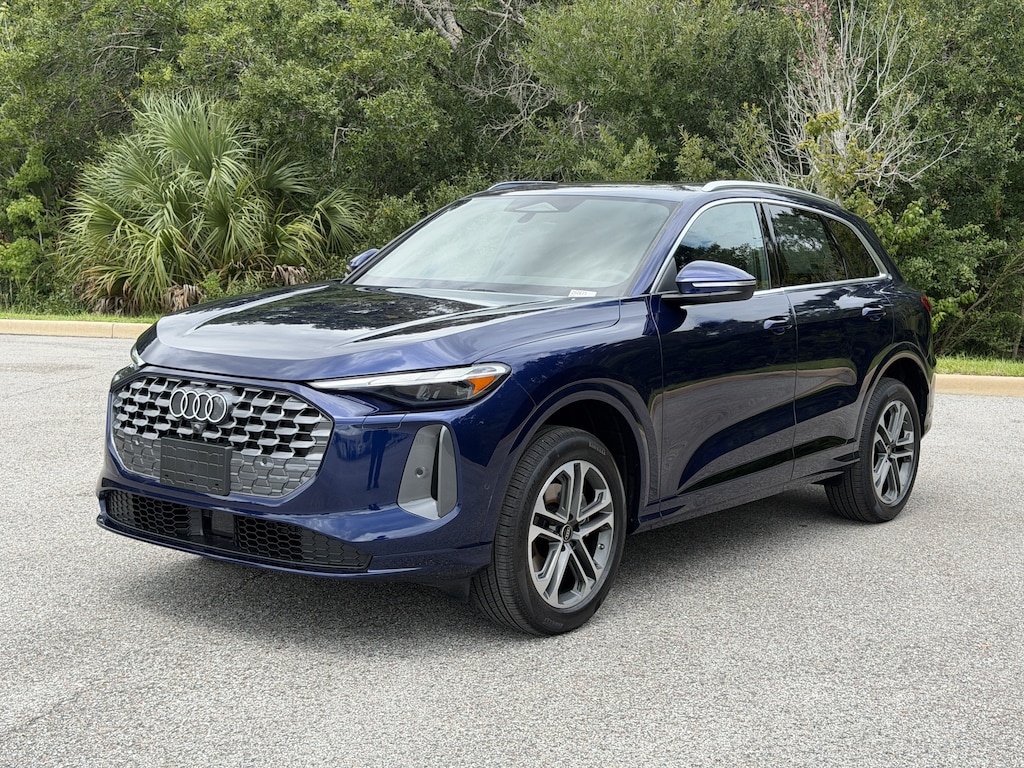 New 2026 Audi Q5 2.0T Premium SUV