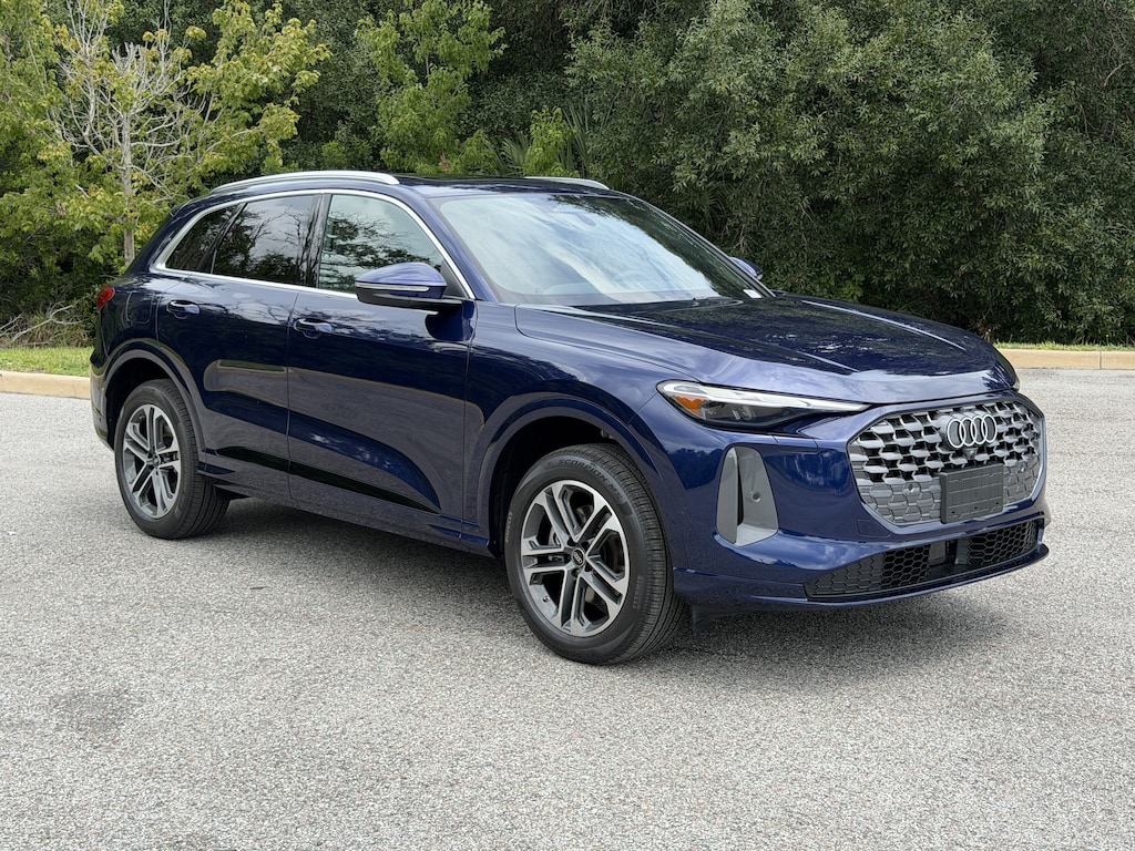 New 2026 Audi Q5 2.0T Premium SUV