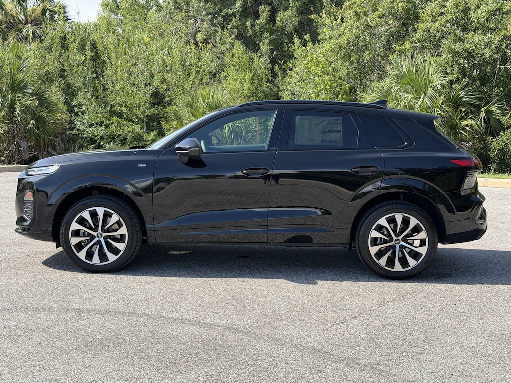 New 2026 Audi Q3 S line SUV