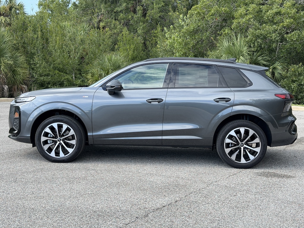 New 2026 Audi Q3 S line SUV