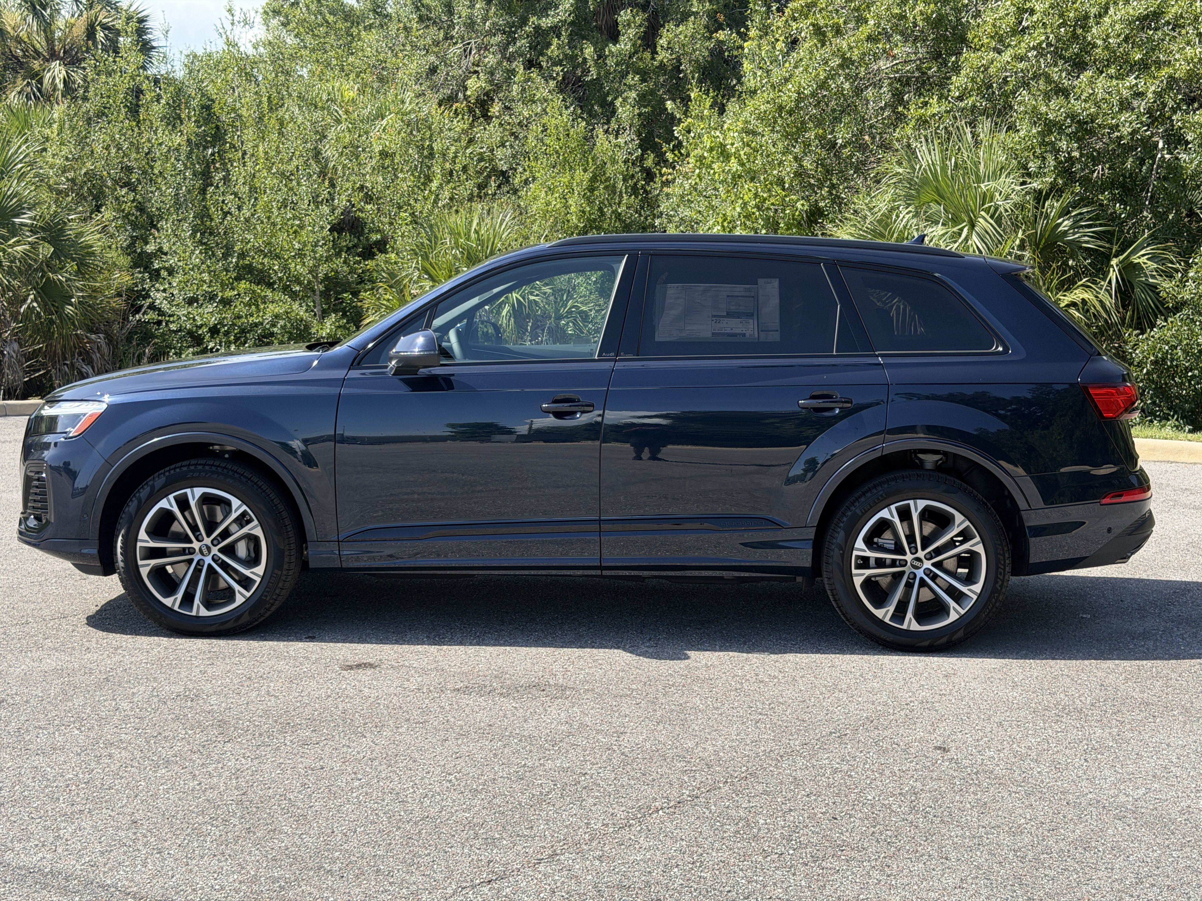 New 2026 Audi Q7 45 Premium Plus SUV