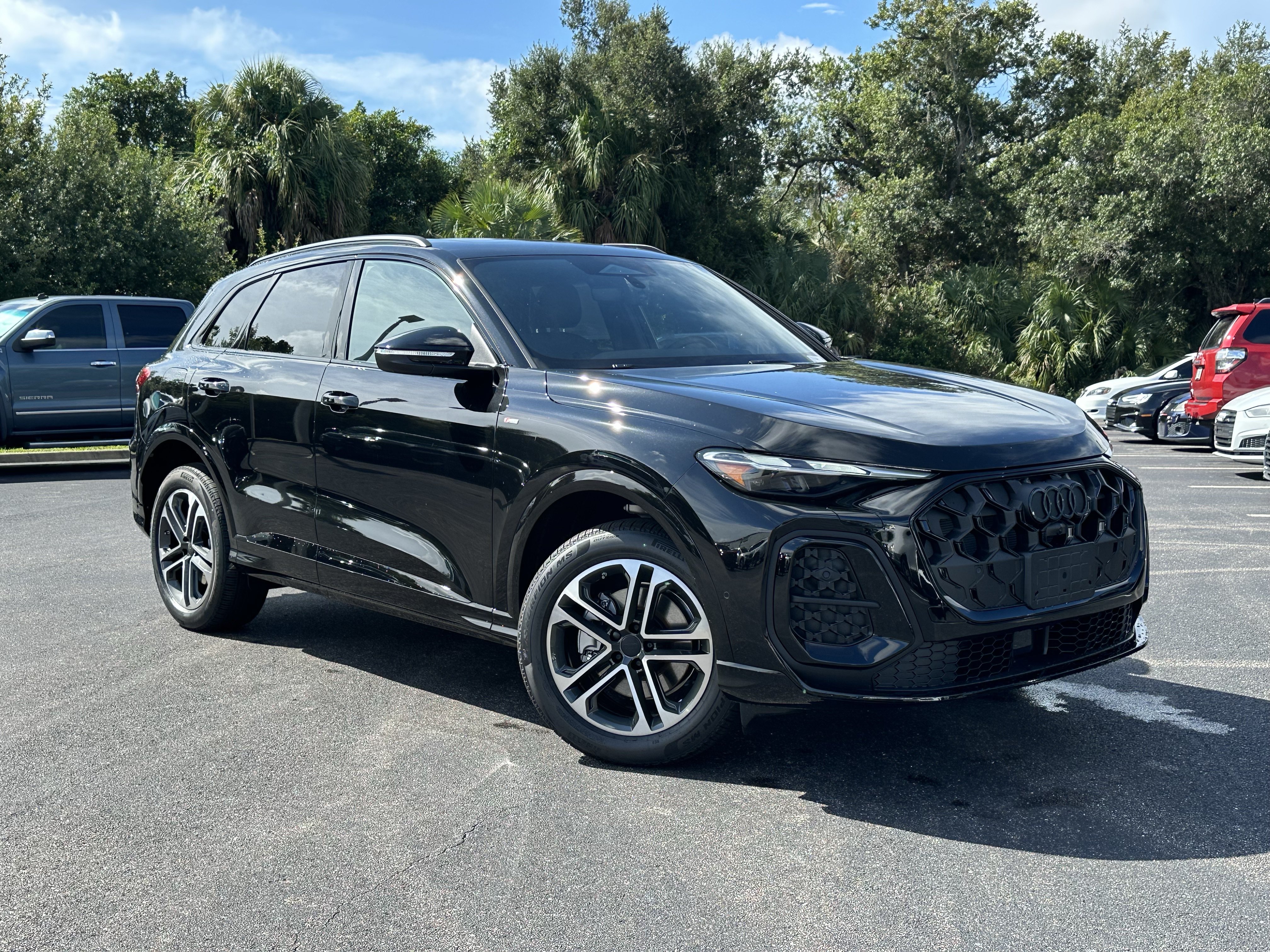 New 2026 Audi Q5 2.0T Premium SUV