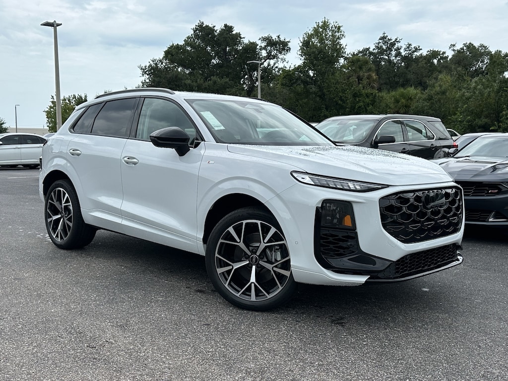 New 2026 Audi Q3 S line SUV