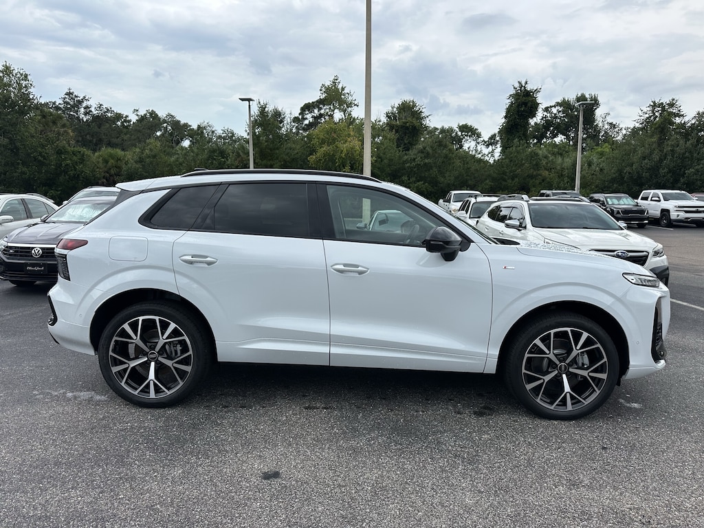 New 2026 Audi Q3 S line SUV