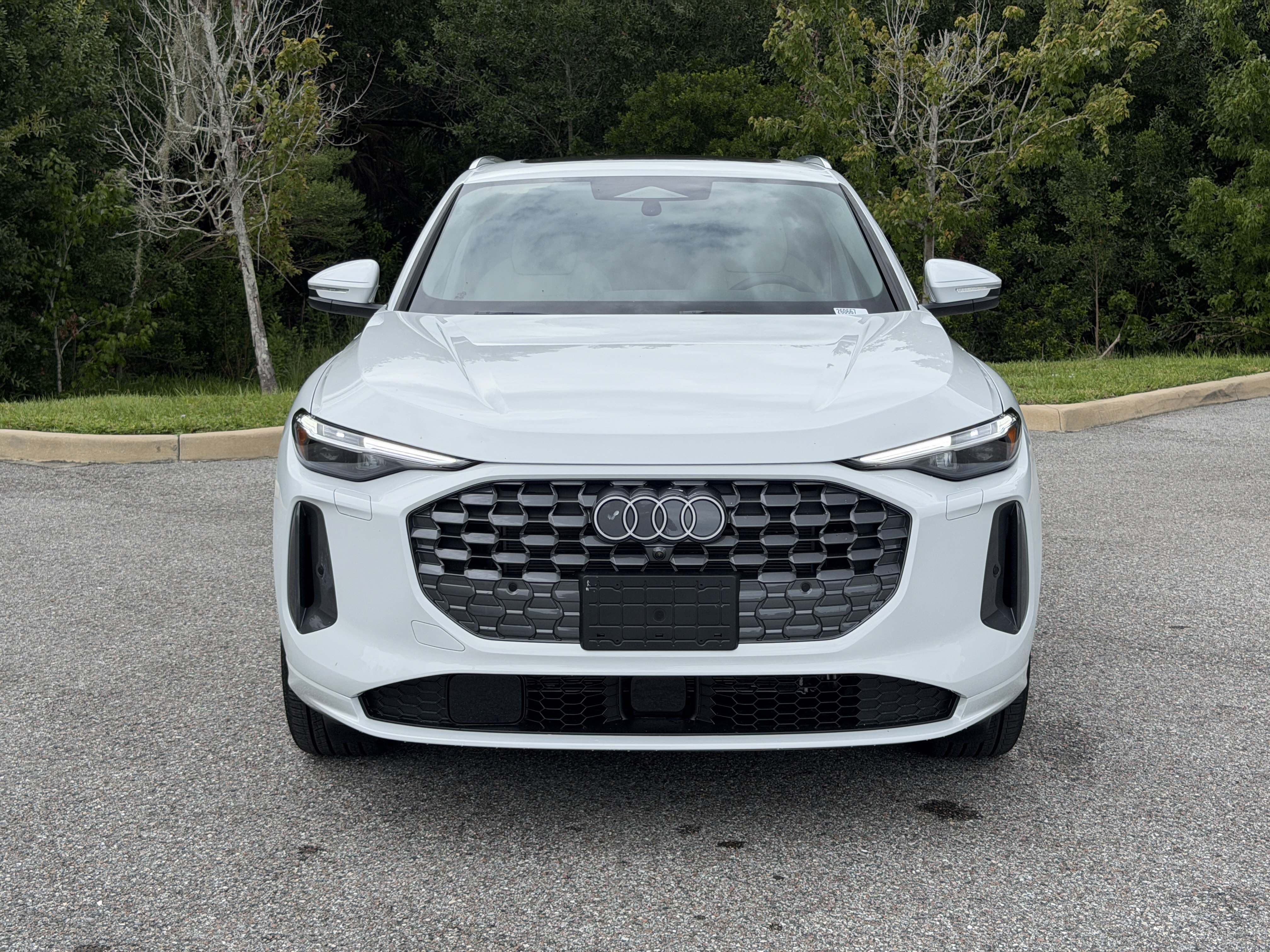 New 2026 Audi Q5 2.0T Prestige SUV