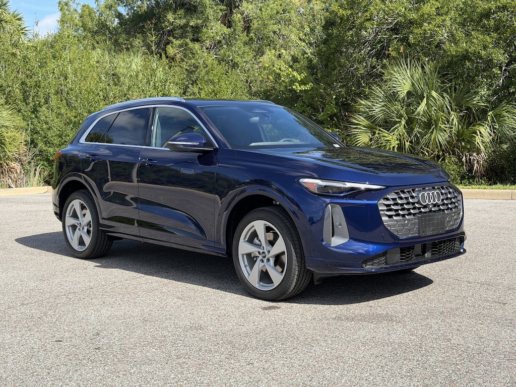 New 2026 Audi Q5 2.0T Premium Plus SUV