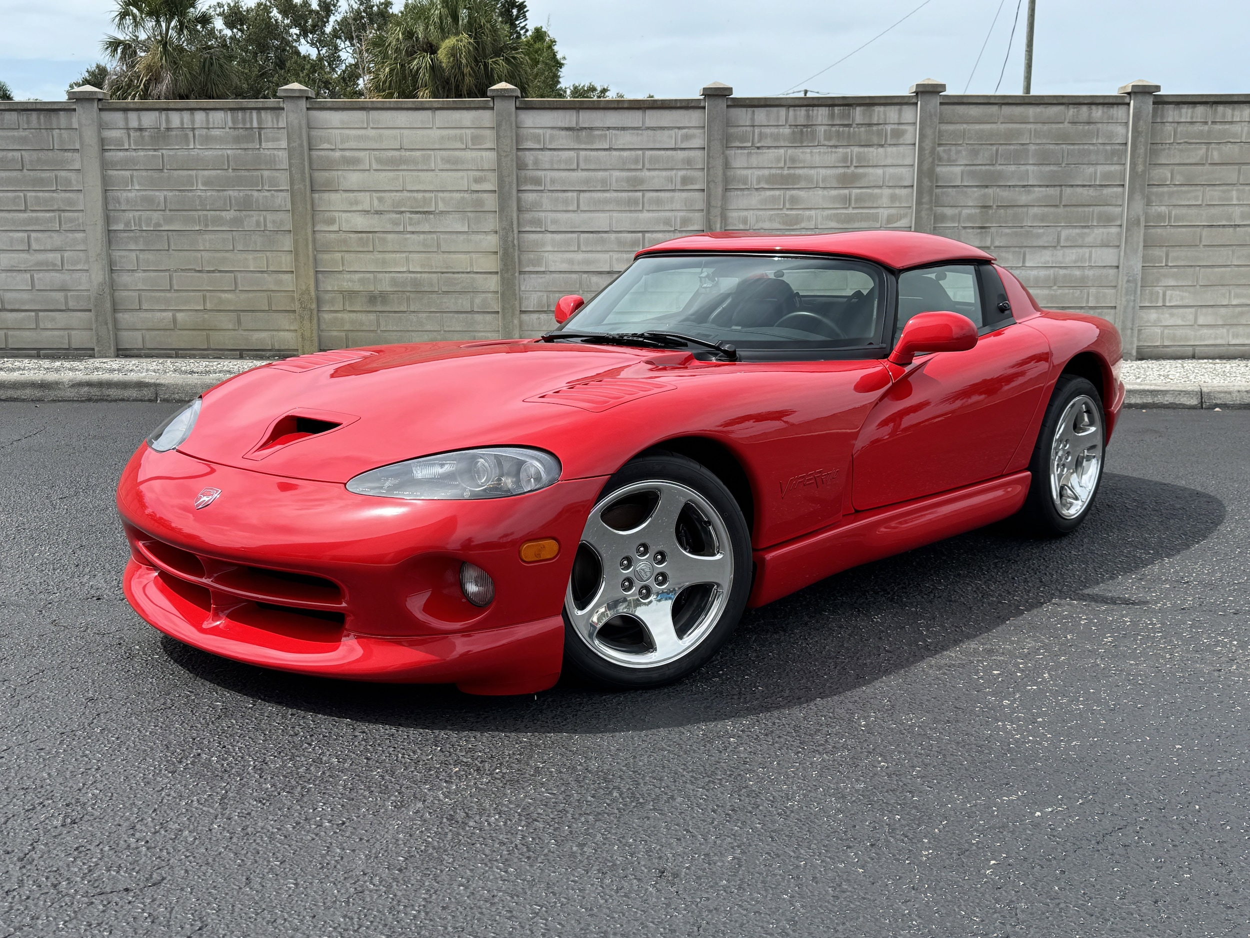 2000 Dodge Viper