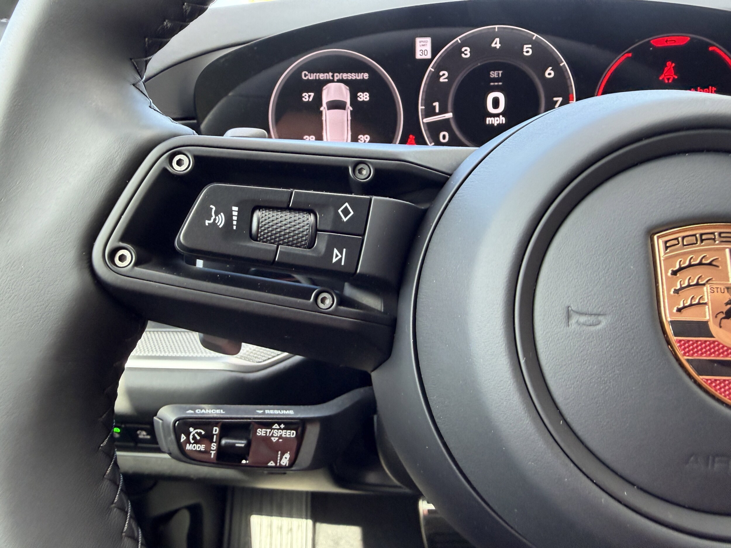 2026 Porsche Cayenne S - Photo 30