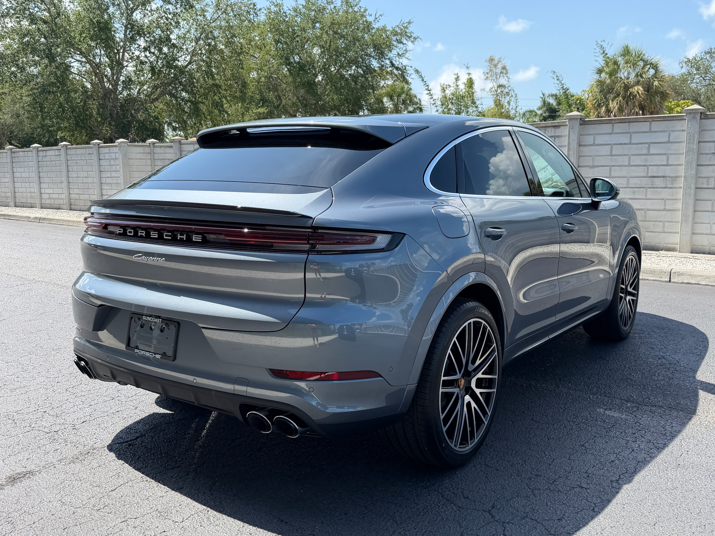 2026 Porsche Cayenne Coupe Base - Photo 6