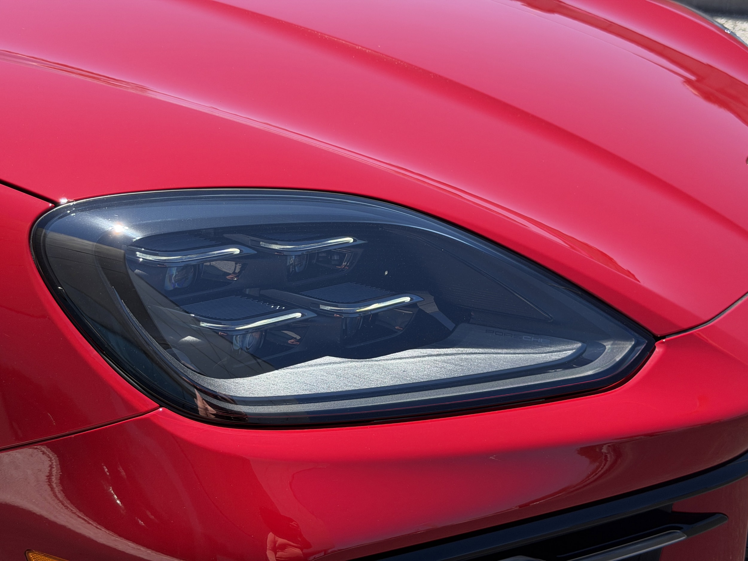 2026 Porsche Cayenne S - Photo 12