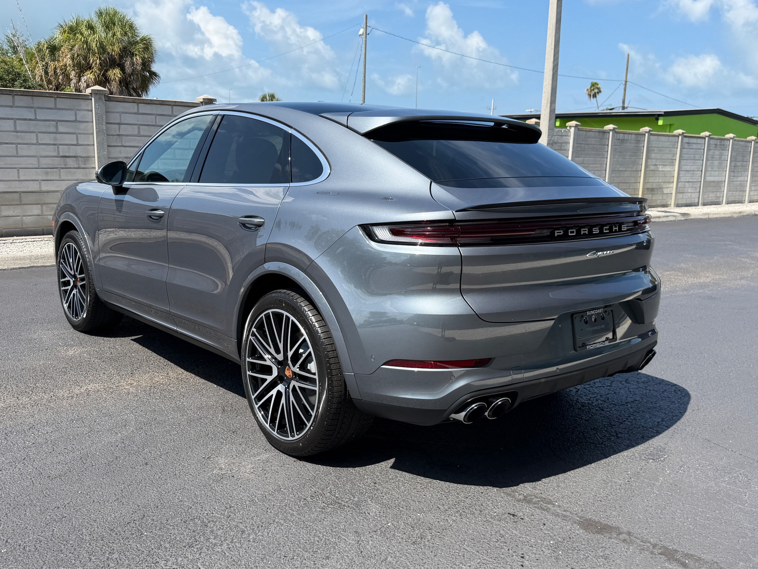 2026 Porsche Cayenne Coupe Base - Photo 3