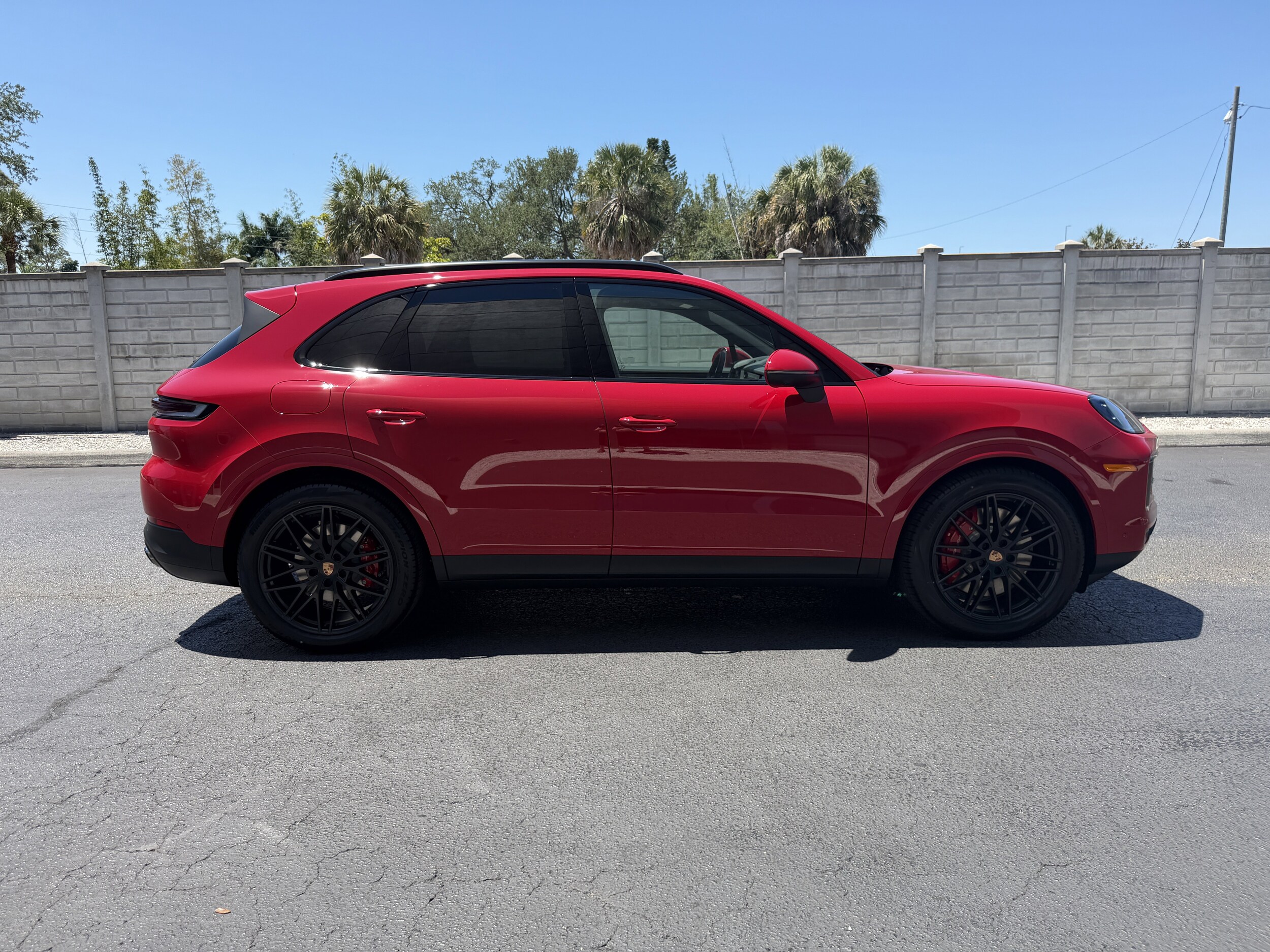 2026 Porsche Cayenne S - Photo 7