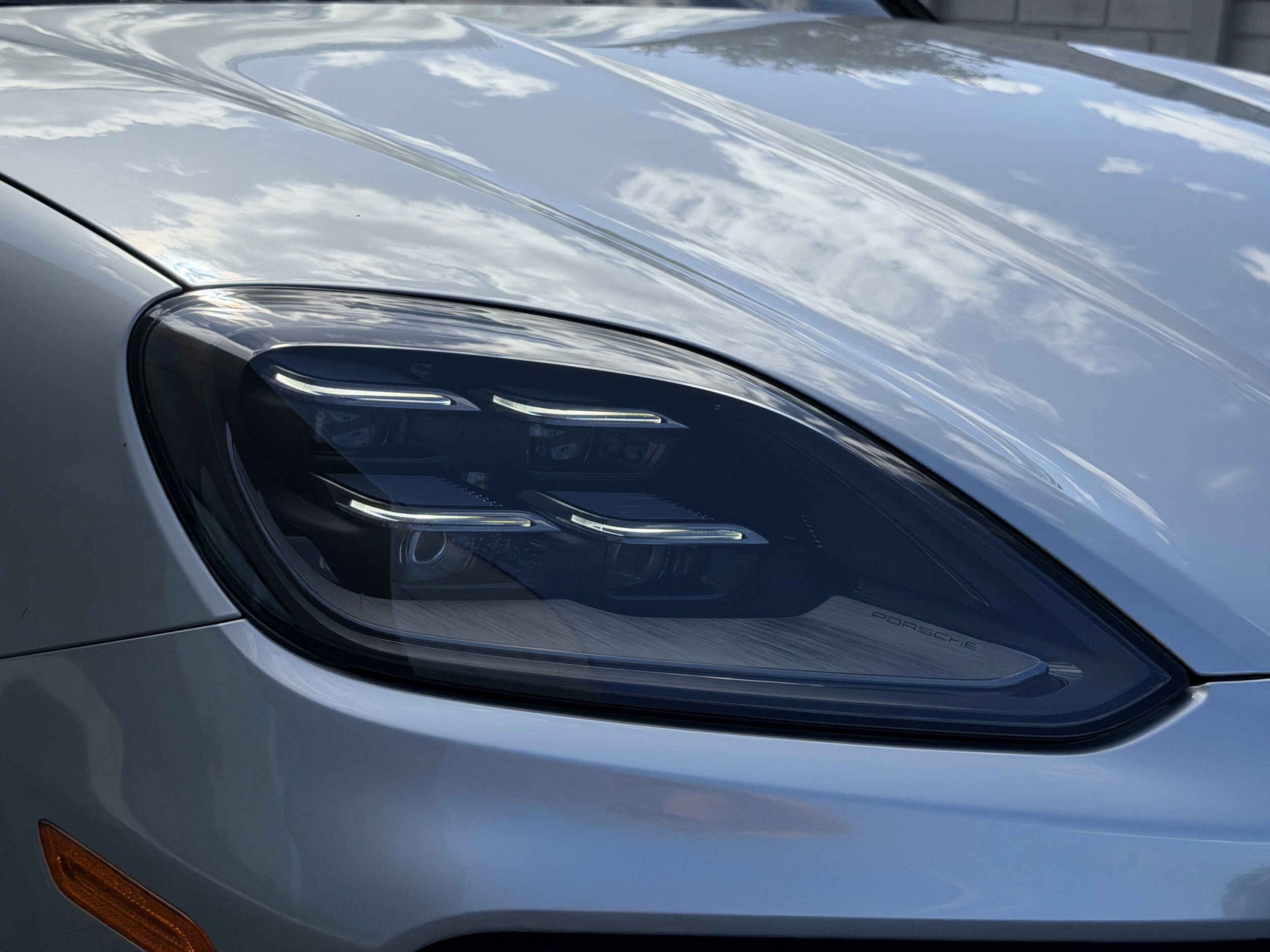 2026 Porsche Cayenne S - Photo 10