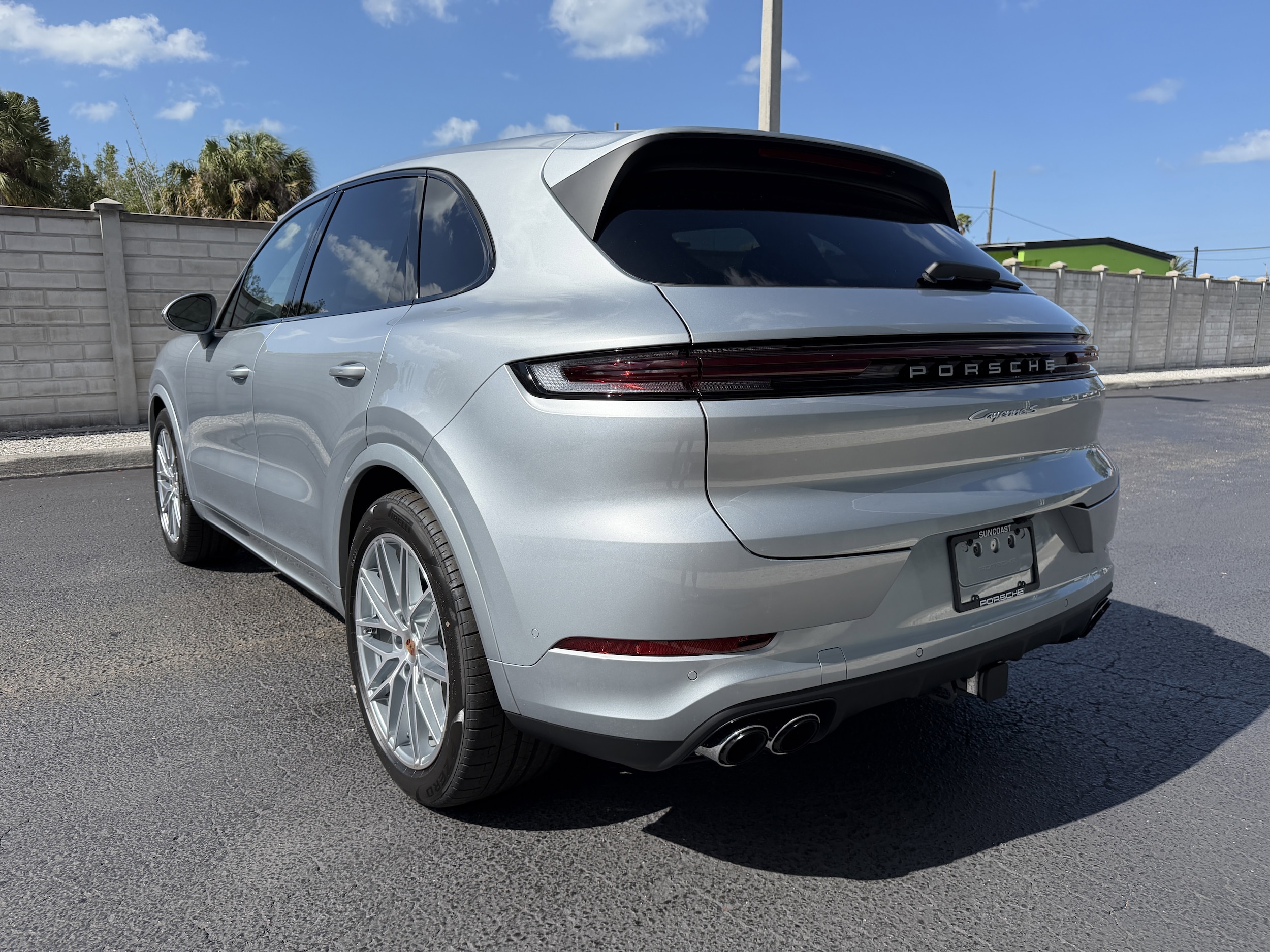 2026 Porsche Cayenne S - Photo 3