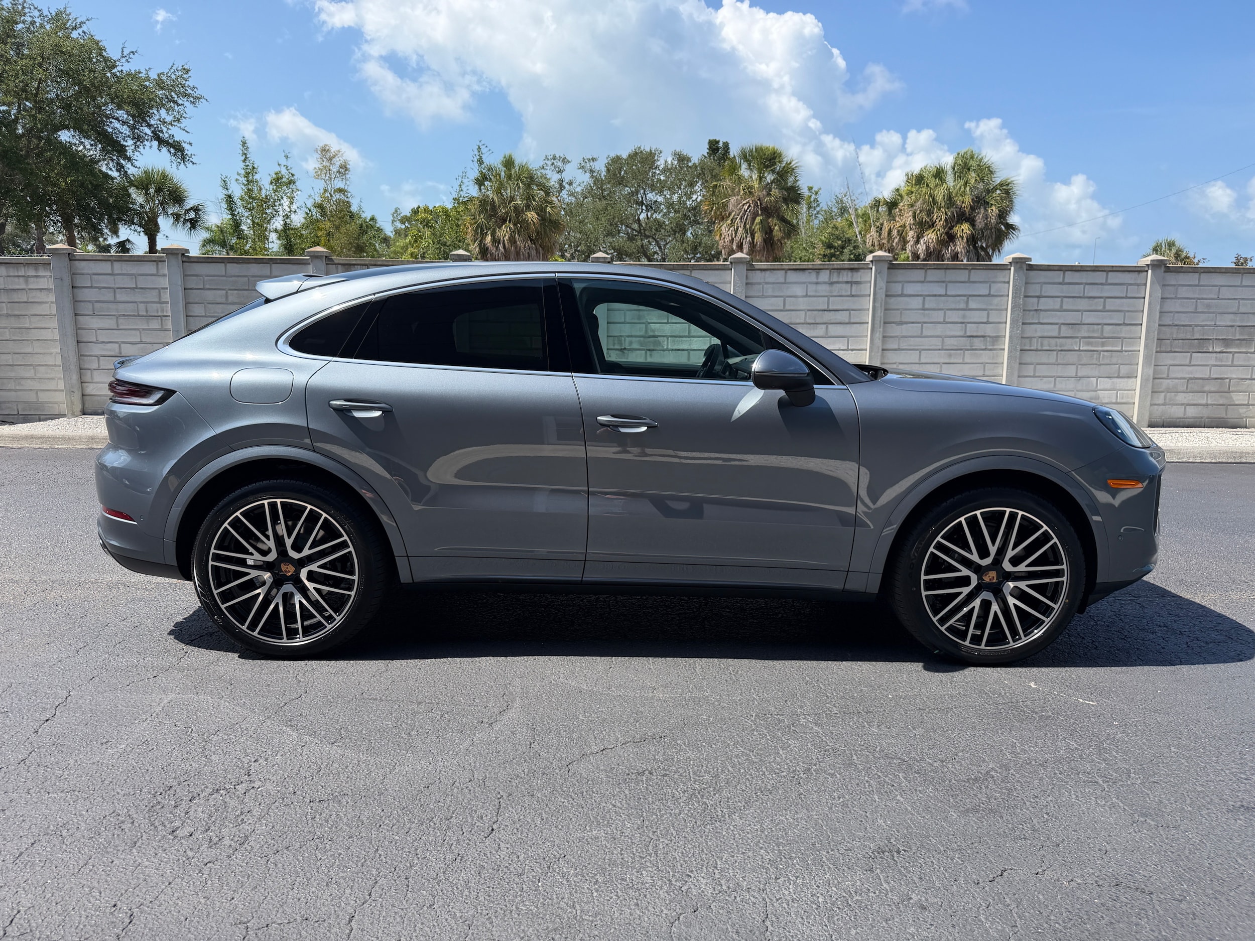 2026 Porsche Cayenne Coupe Base - Photo 7