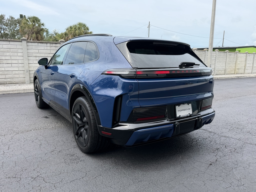 New 2026 Porsche Cayenne Turbo Electric Turbo Electric AWD
