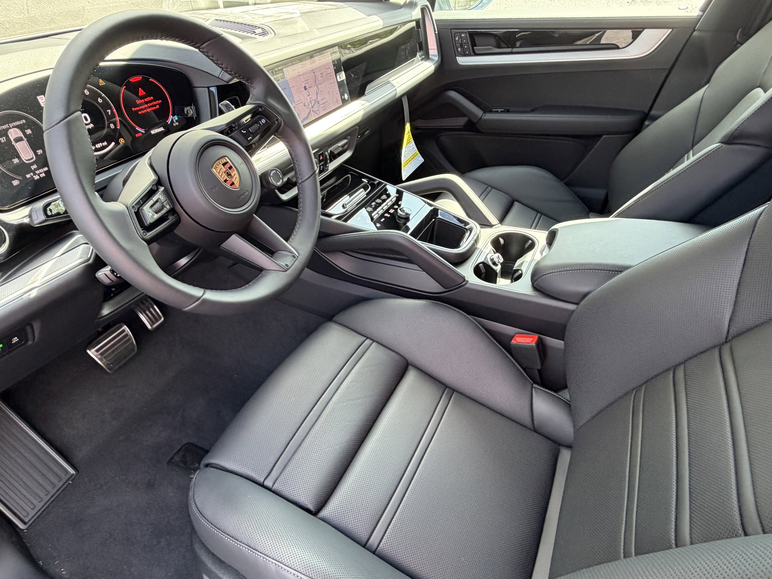2026 Porsche Cayenne S - Photo 4