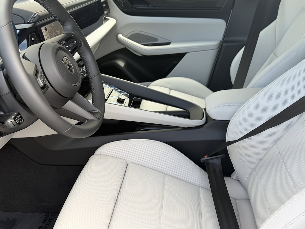 New 2026 Porsche Macan Electric Turbo SUV