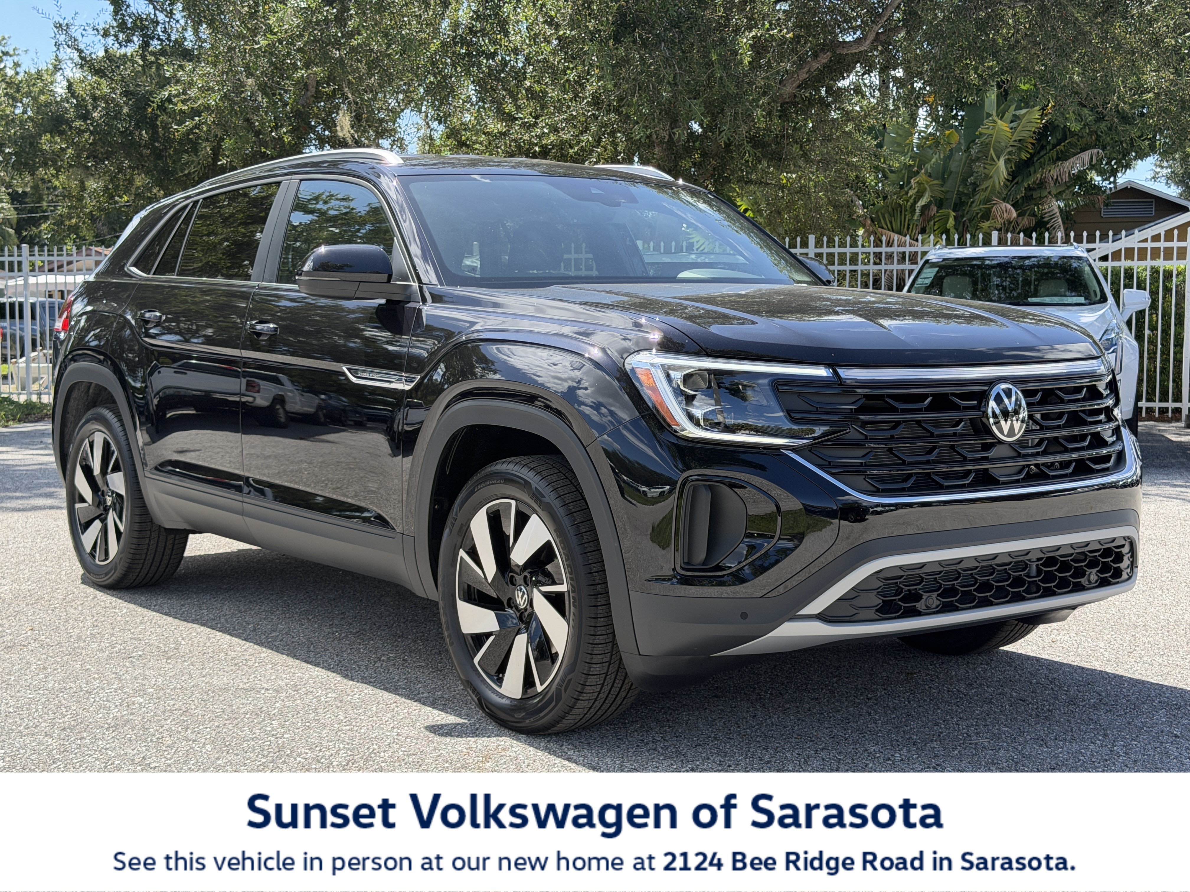 New 2026 Volkswagen Atlas Cross Sport SE w/Technology SUV