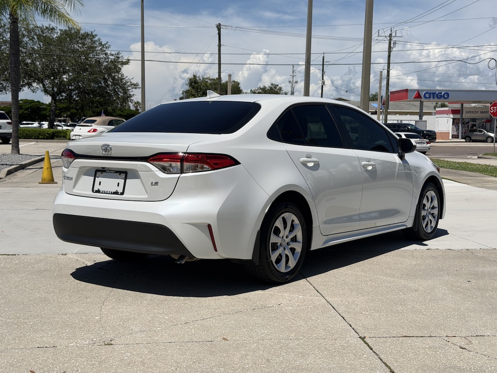 Used 2025 Toyota Corolla LE Sedan