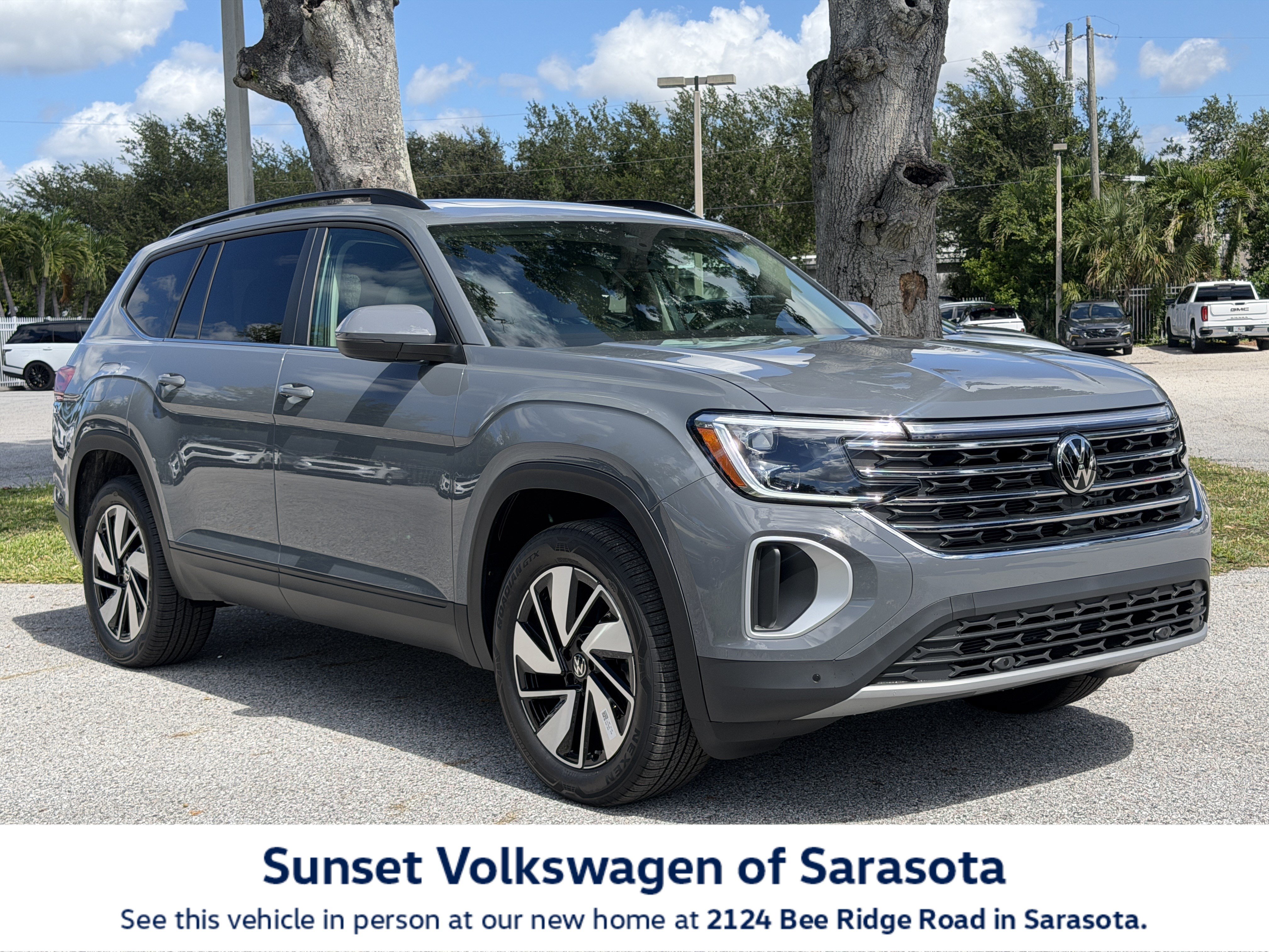 2026 Volkswagen Atlas SE w/Technology SUV