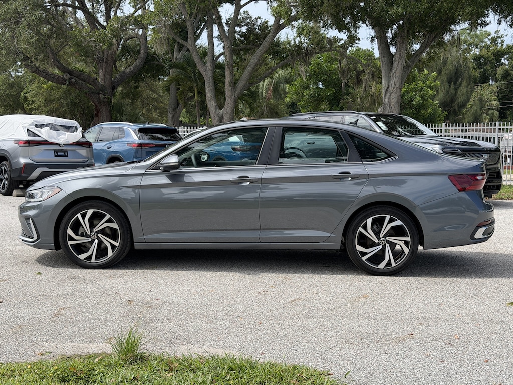 New 2026 Volkswagen Jetta 1.5T SEL Sedan