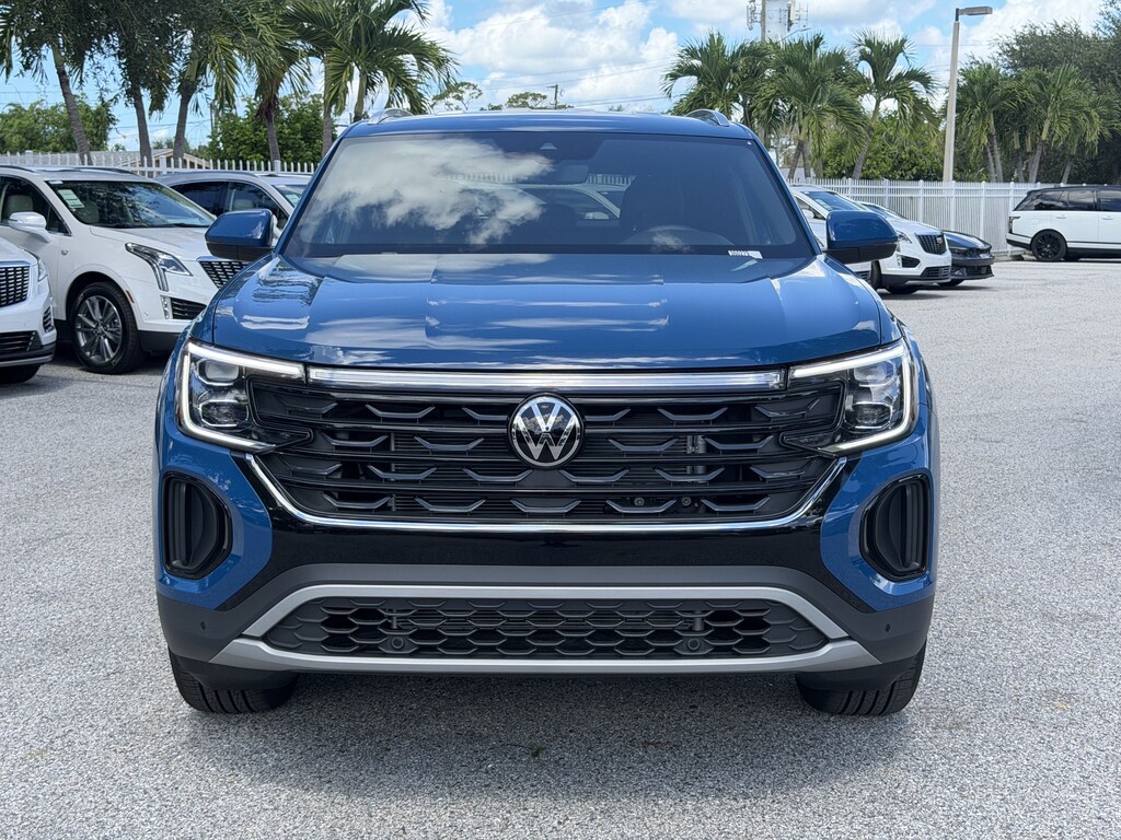 New 2026 Volkswagen Atlas Cross Sport SE w/Technology SUV