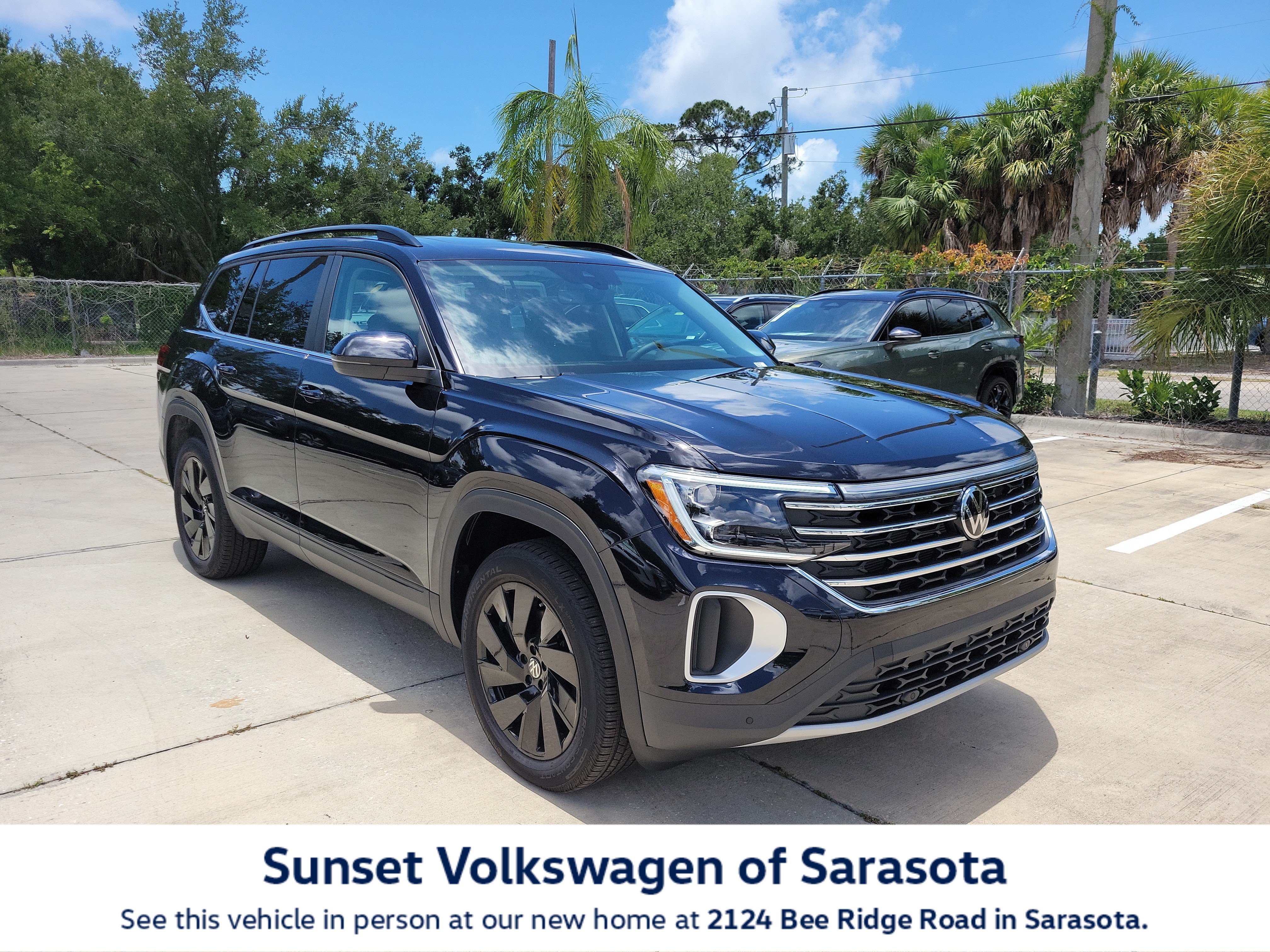 2026 Volkswagen Atlas SE w/Technology SUV
