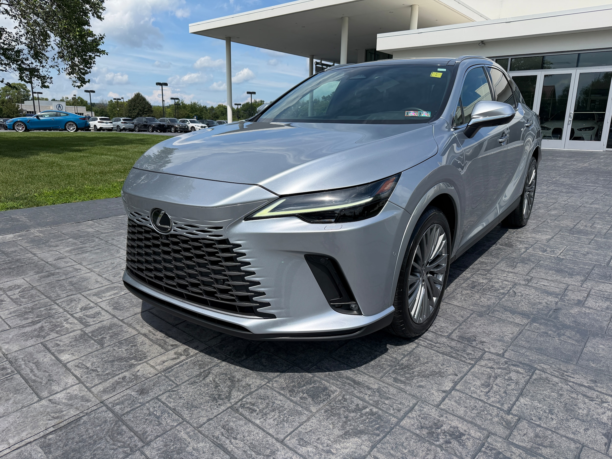 2023 Lexus RX Hybrid