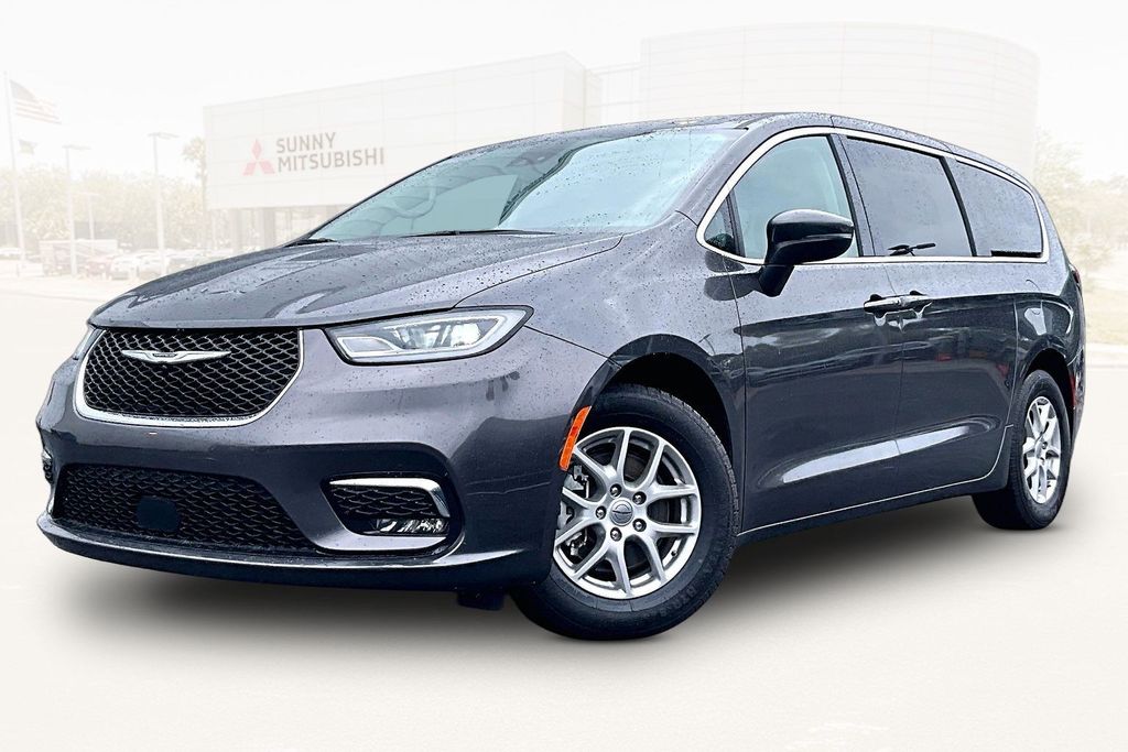 2023 Chrysler Pacifica