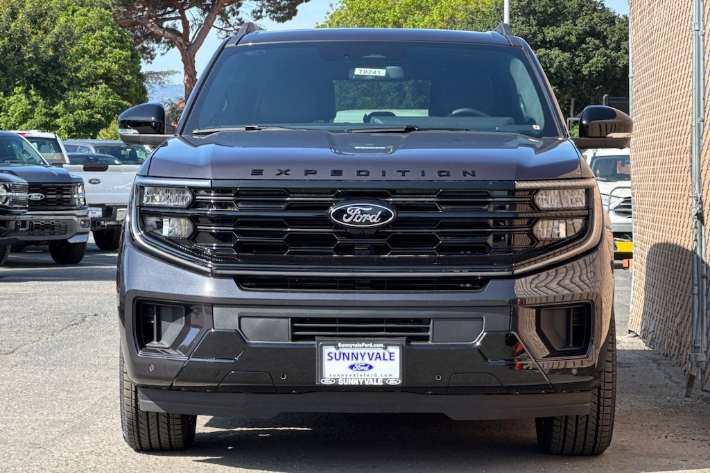 New 2026 Ford Expedition Platinum SUV