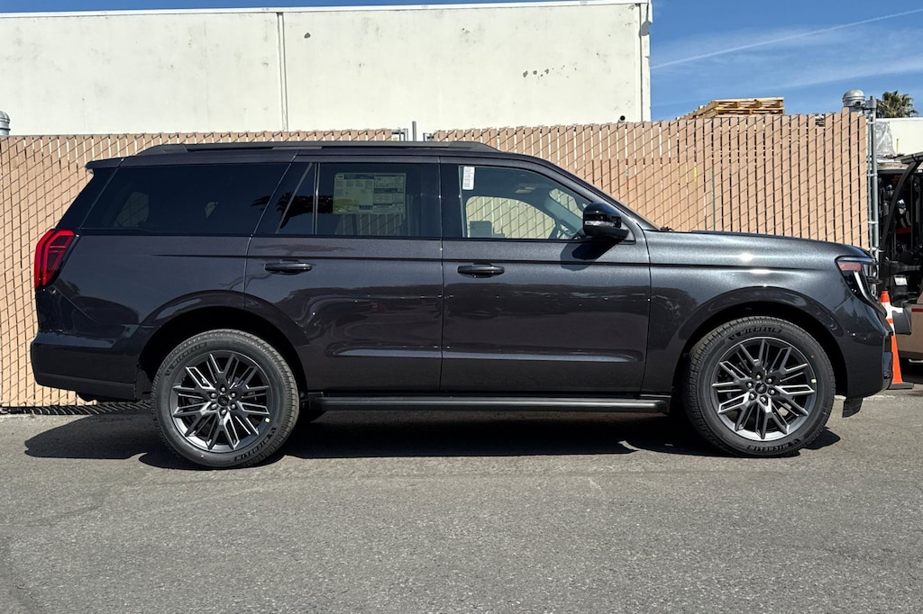 New 2026 Ford Expedition Platinum SUV