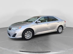 2012 Toyota Camry Hybrid LE Sedan