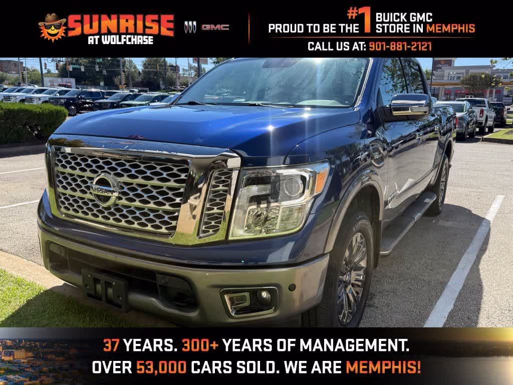 2017 Nissan Titan