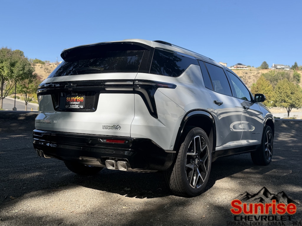 New 2026 Chevrolet Traverse High Country SUV