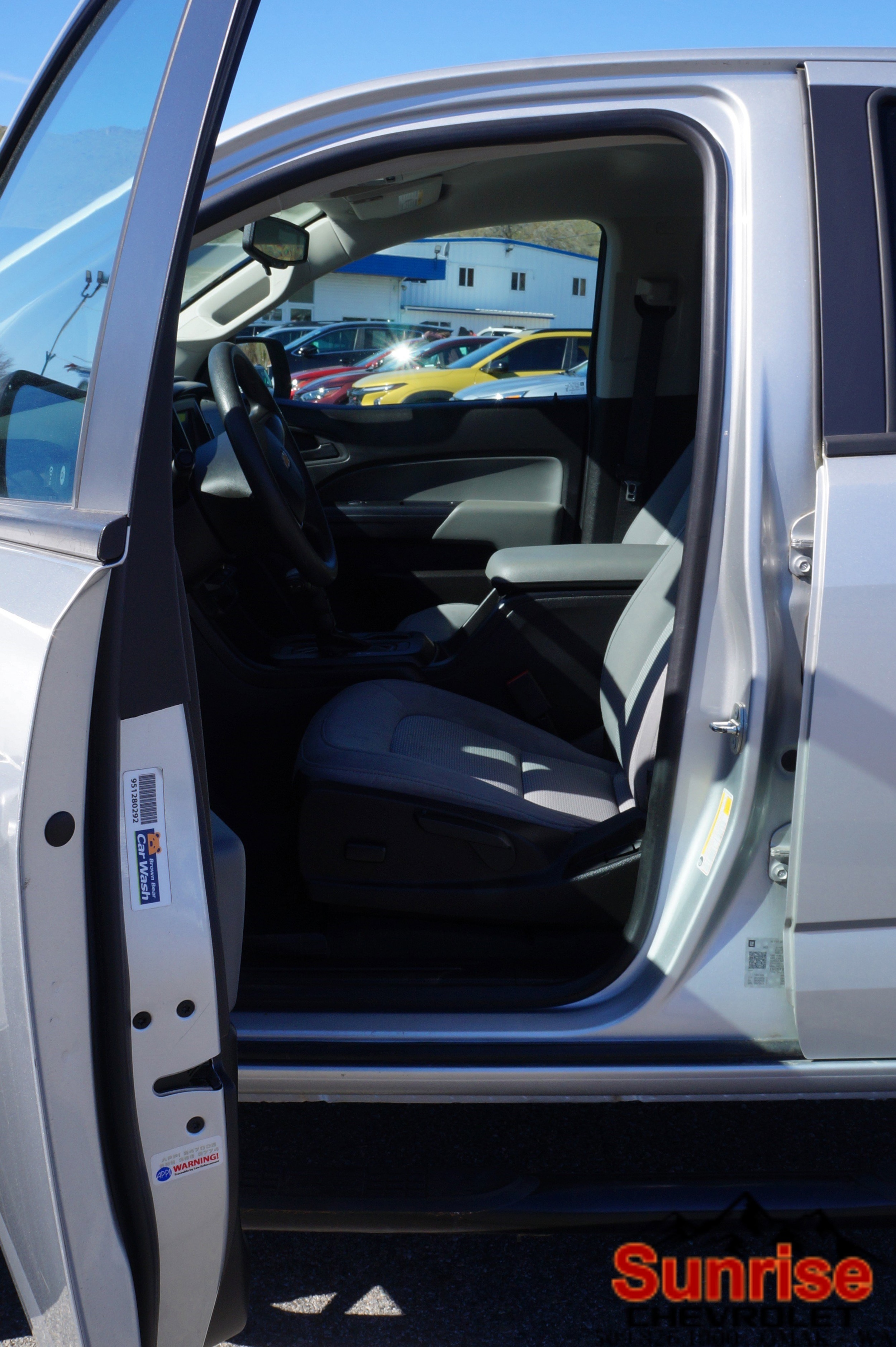 2019 Chevrolet Colorado Work Truck - Photo 10