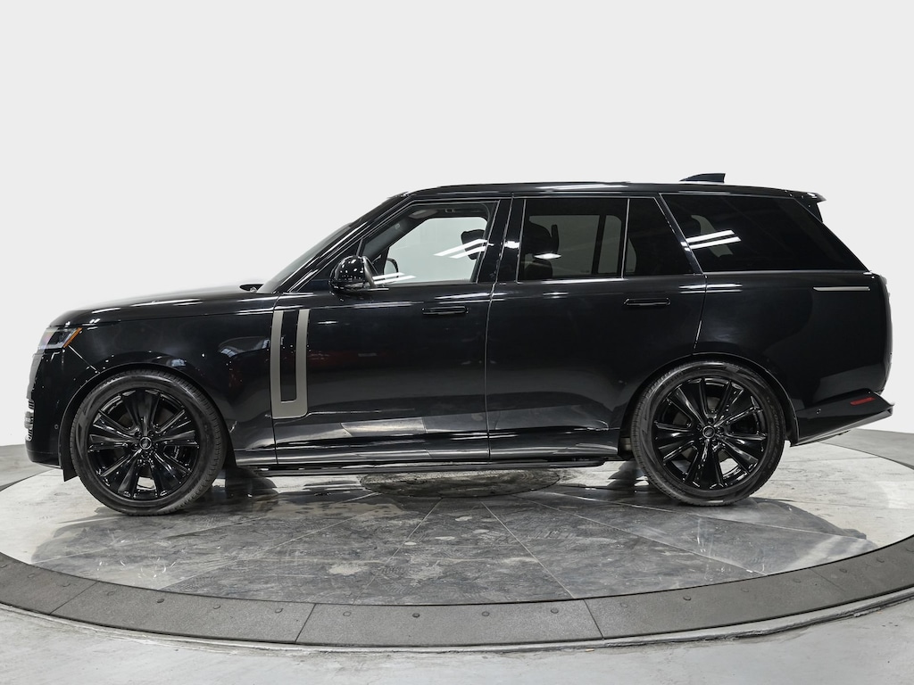 Used 2024 Land Rover Range Rover SE SUV