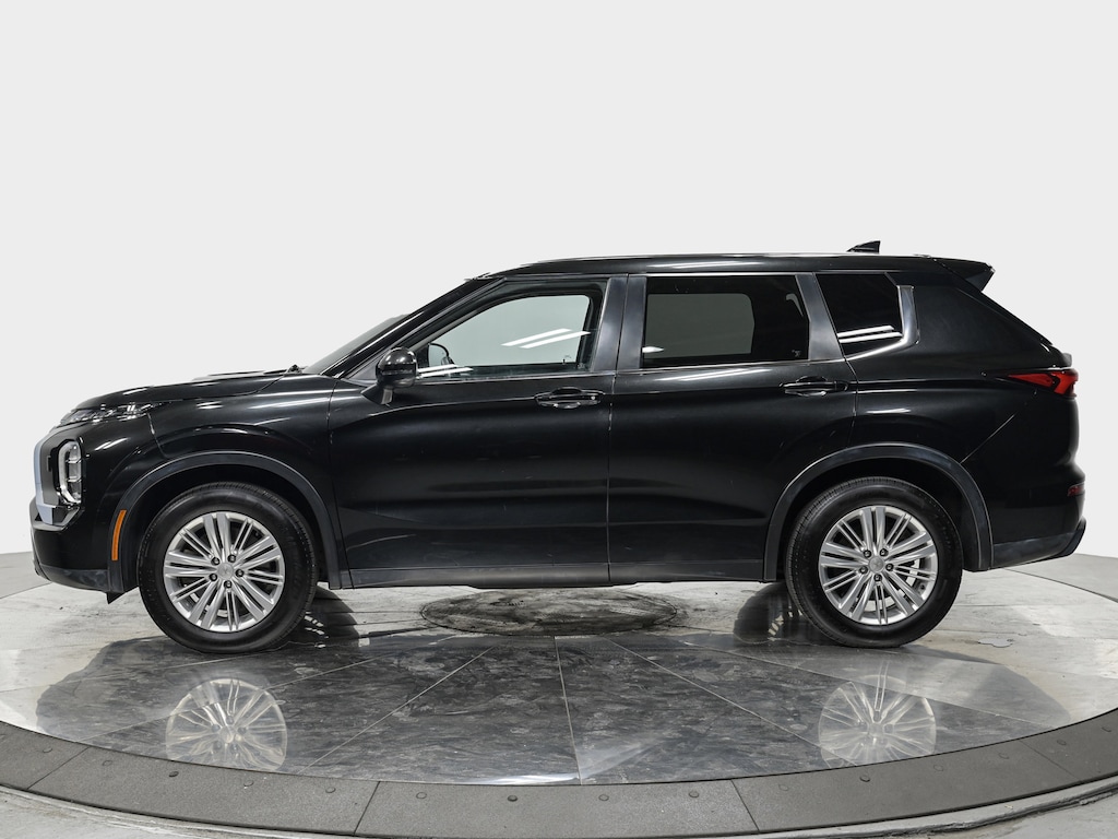 Used 2022 Mitsubishi Outlander ES CUV